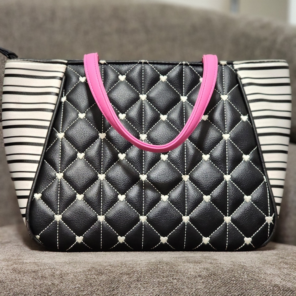 BETSEY JOHNSON BAG - Picture 4 of 12